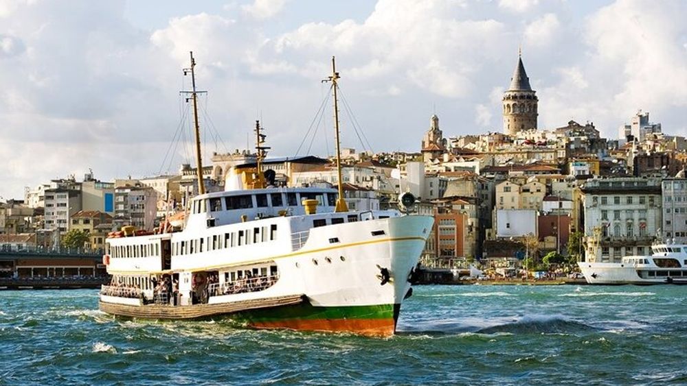 Istanbul 2 Continents Full Day Tour with Beylerbeyi Palace