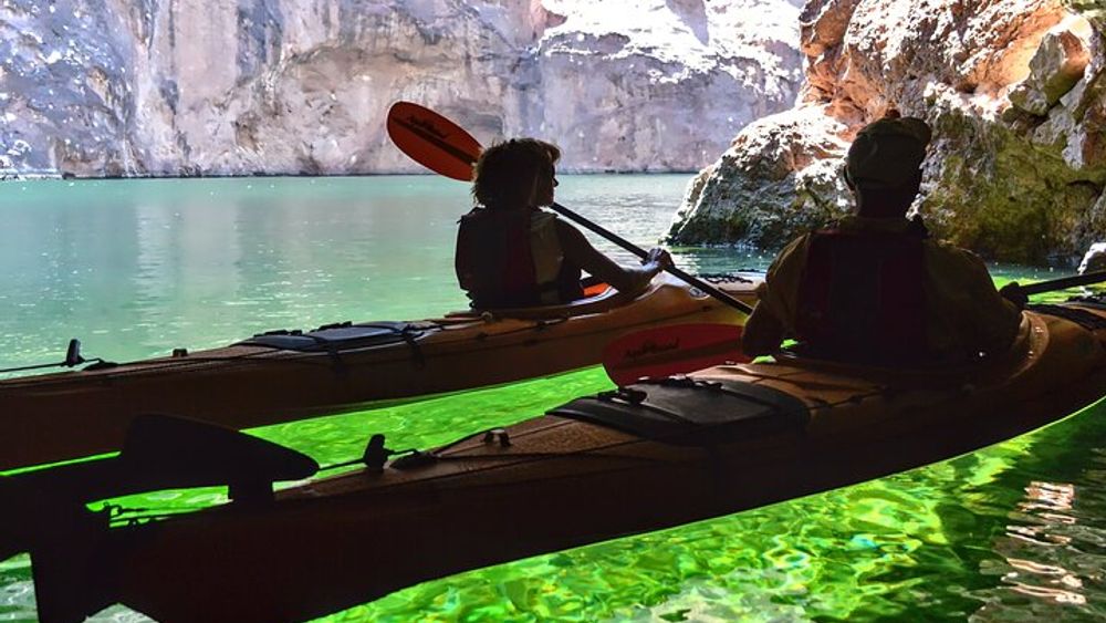Colorado River Kayak Tour to the Emerald Cave from Las Vegas