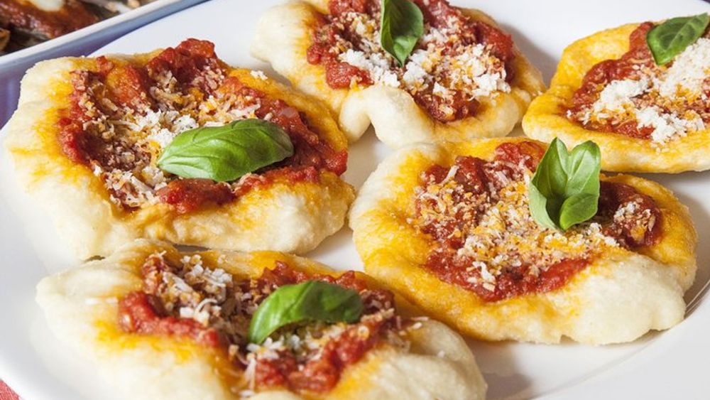 Pisa Private In-Home Pizza and Tiramisu Cooking Class