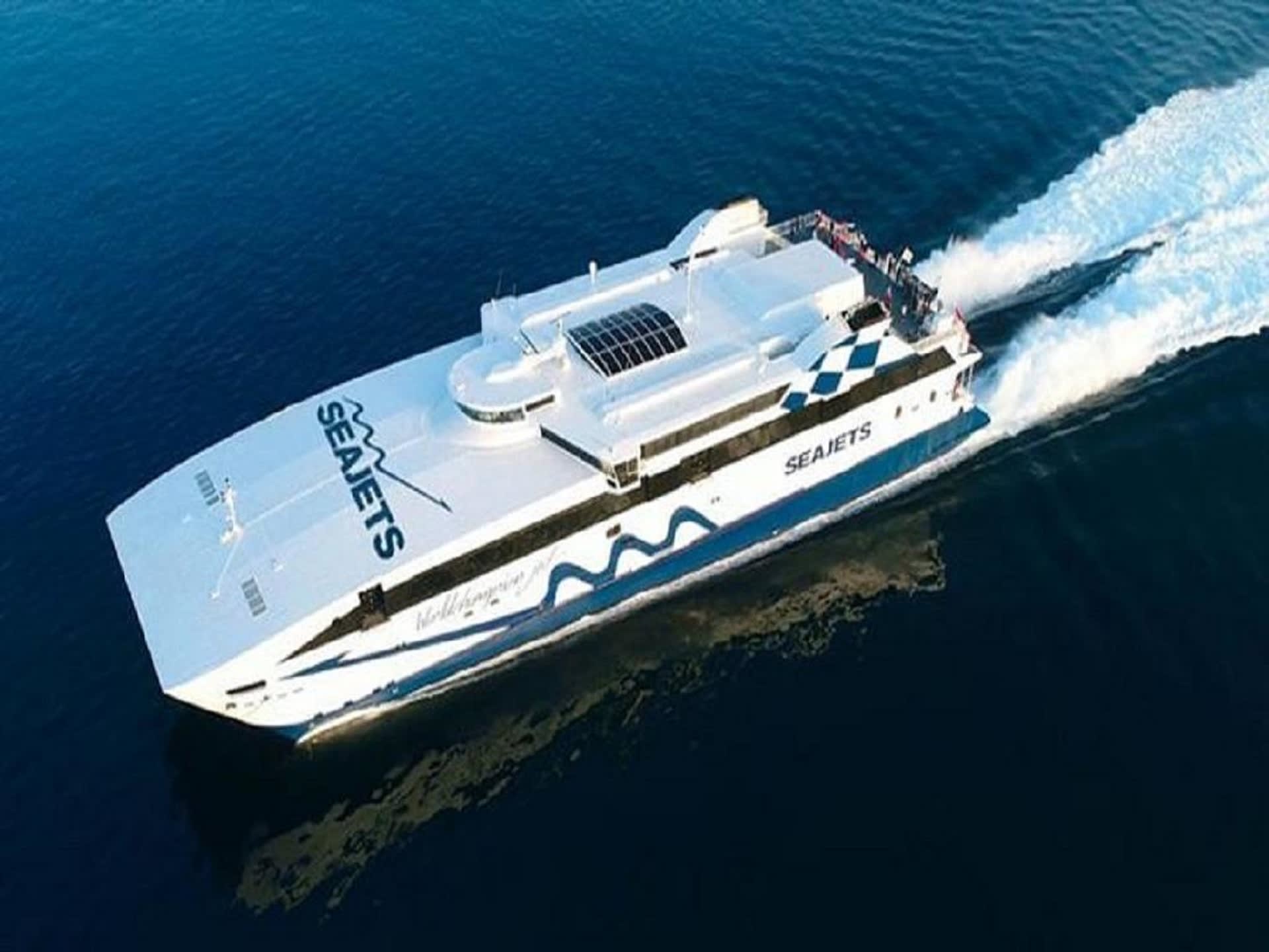 SeaJets Ferry from Mykonos to Heraklion