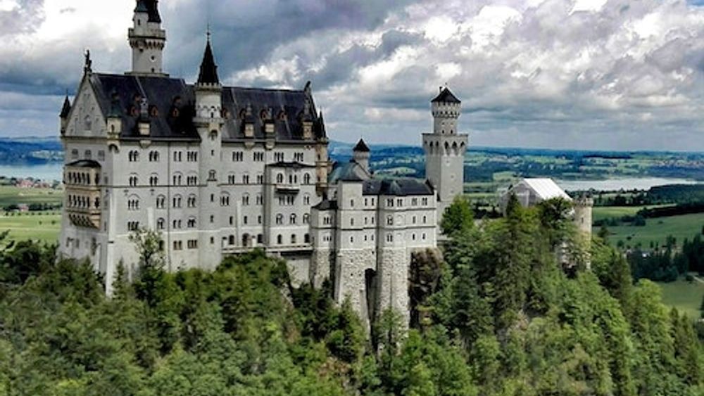 Neuschwanstein Castle: Skip The Line + Guided Tour