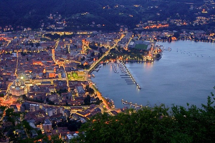Lake Como and Brunate 1 day private tour. Hotel pick up