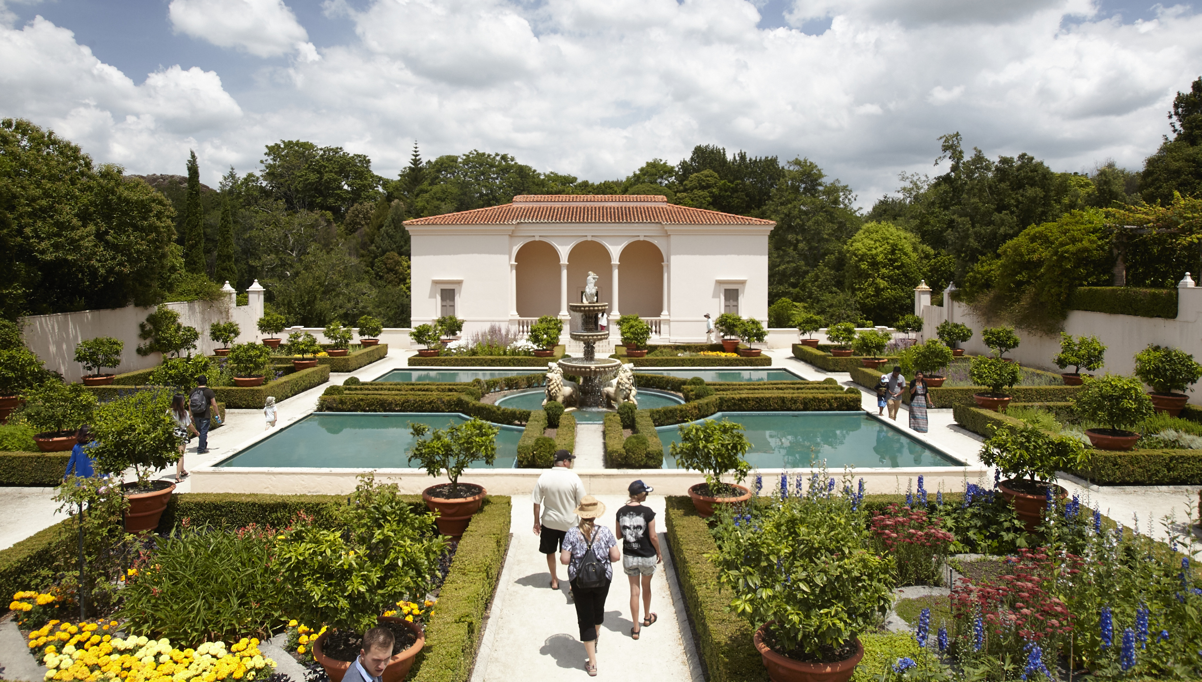 Guided Tour of Hamilton Gardens