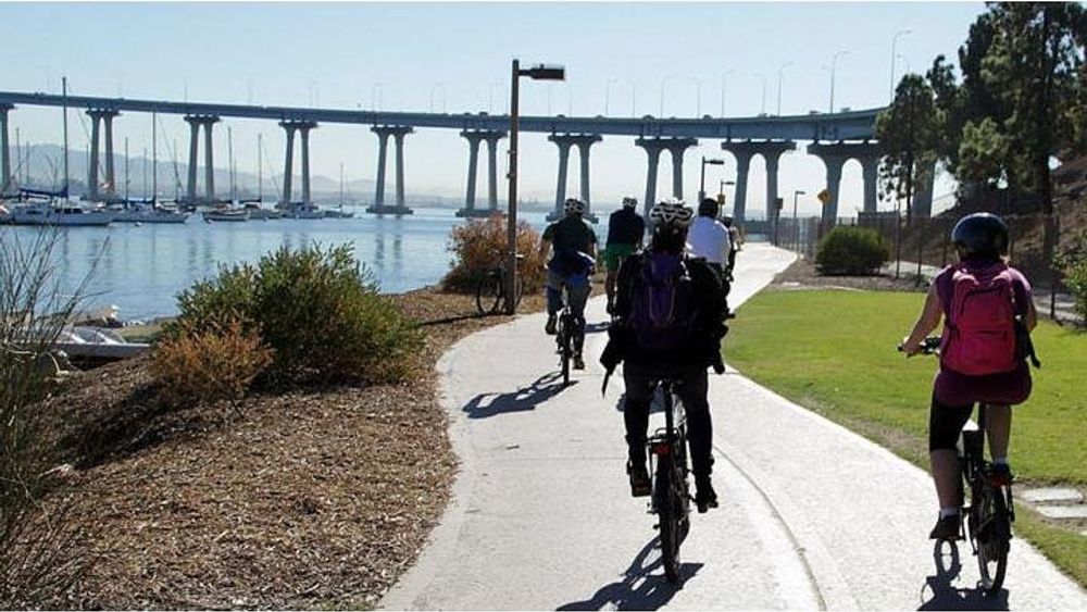 Coronado Island Small Group Bike Tour