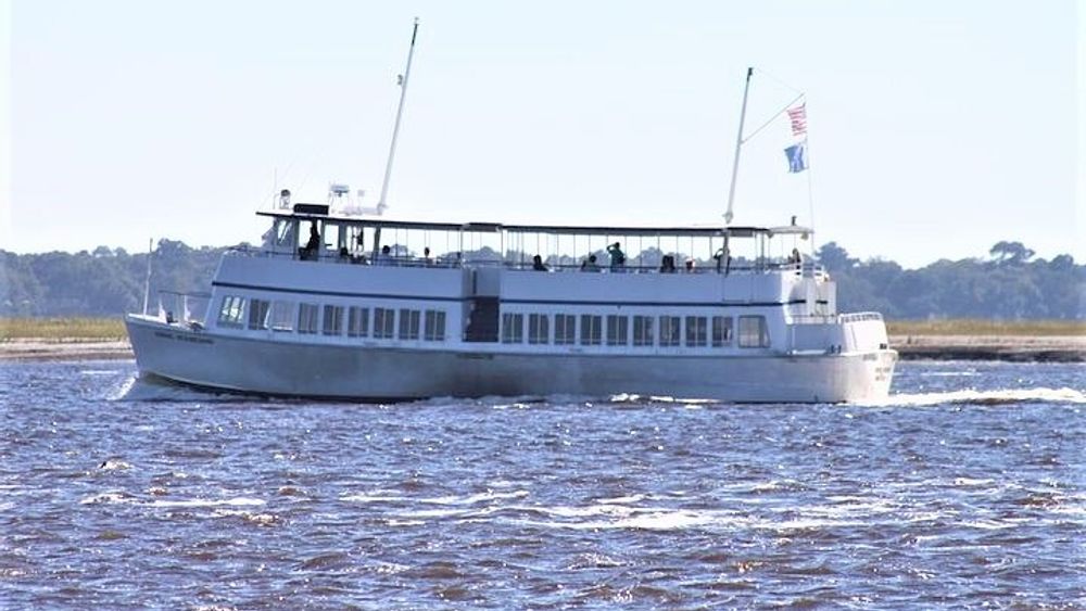 Charleston Harbor Narrated Sightseeing Cruise