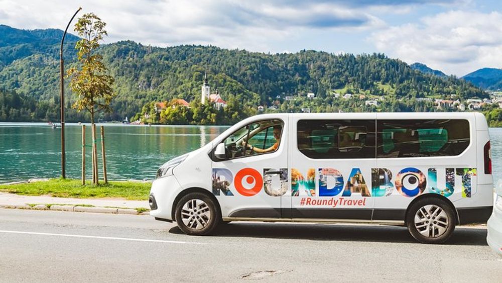 Bled Lake with island and castle - small group - day trip from Ljubljana
