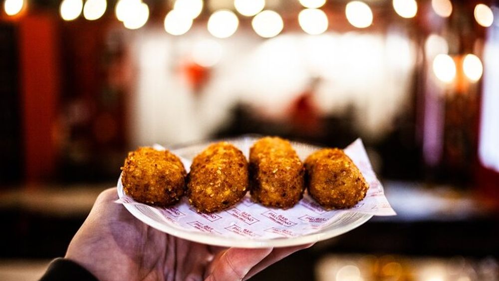 Barcelona La Barceloneta Tapas Food Tour