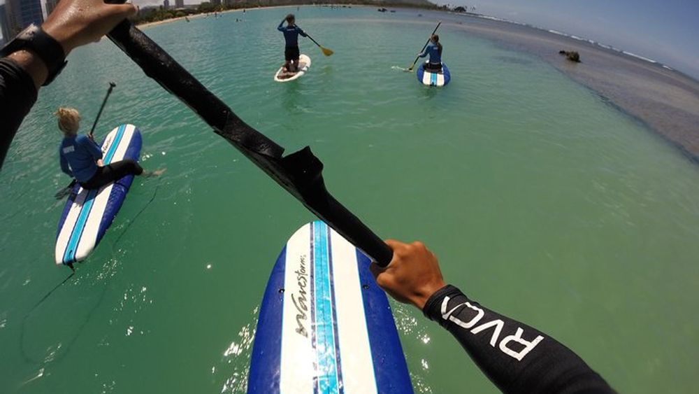 Surf Honolulu: Ala Moana Stand-up Paddleboard Lesson