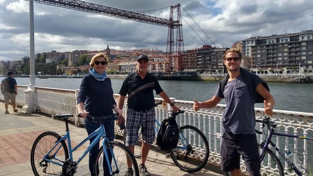Getxo Bike and Pintxos Tour