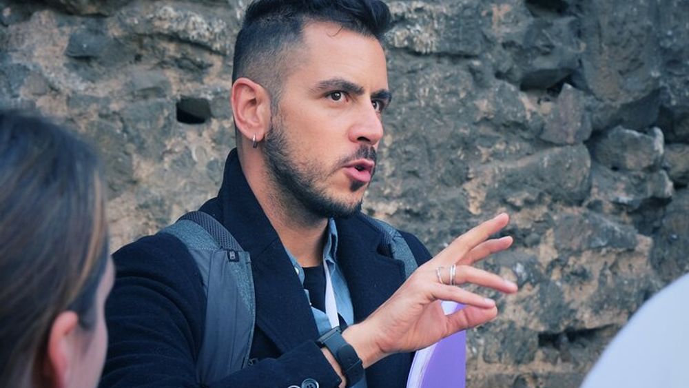 Deep Dive History Walk: Spanish Civil War & Dictatorship Tour