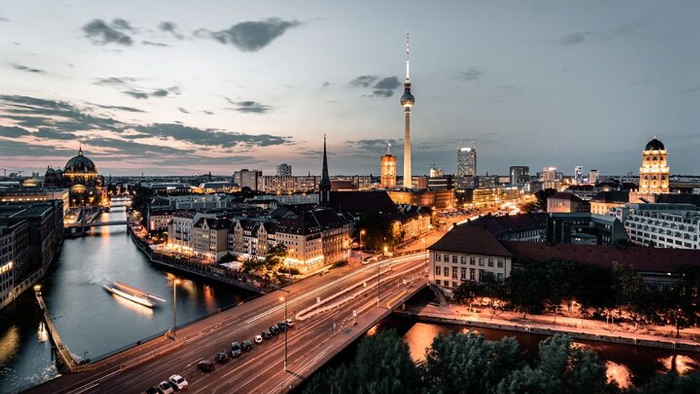 Berlin Photo Tour With Professional Photographer