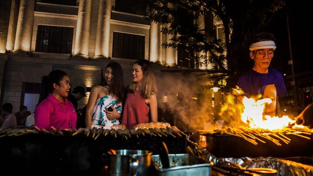 Singapore Small-Group Street Food and Night Tour