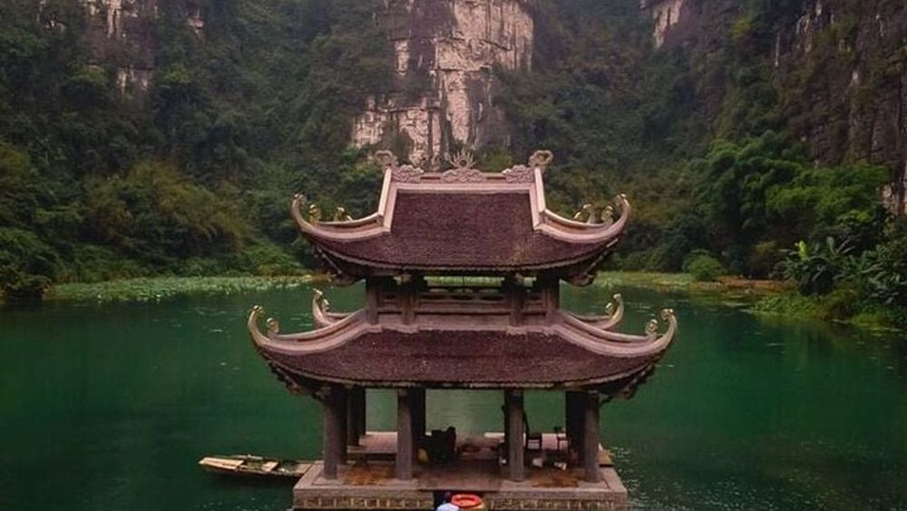 Ninh Binh Day Trip: Hoa Lu-Trang An-Mua Cave, Buffet,Cycling,Boat