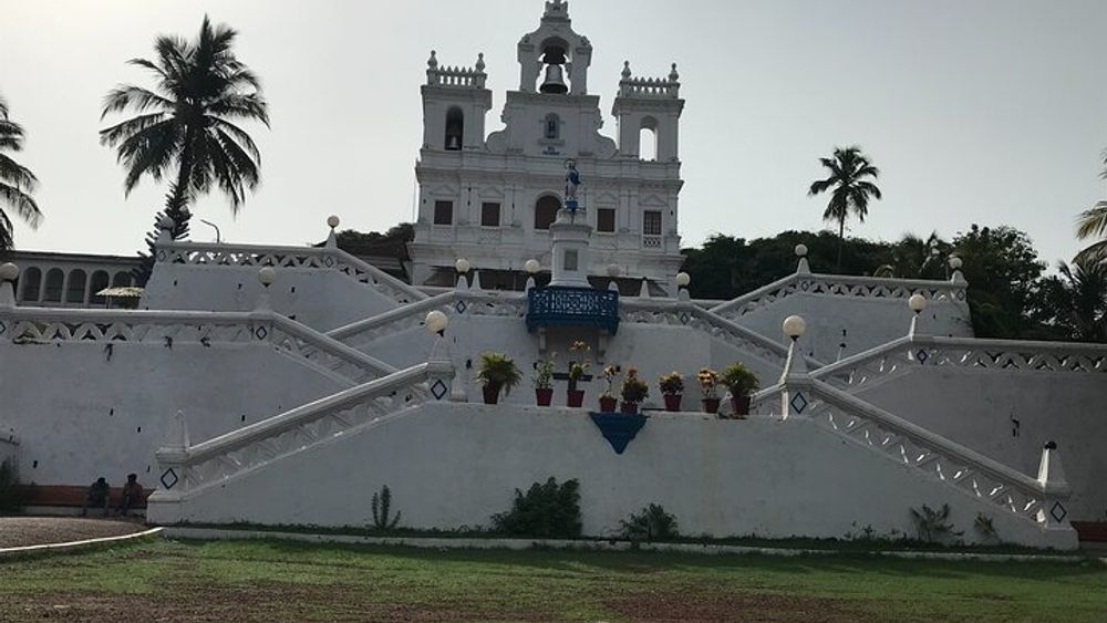 Panjim Fontainhas Small-Group Walking Tour with Goan Snack