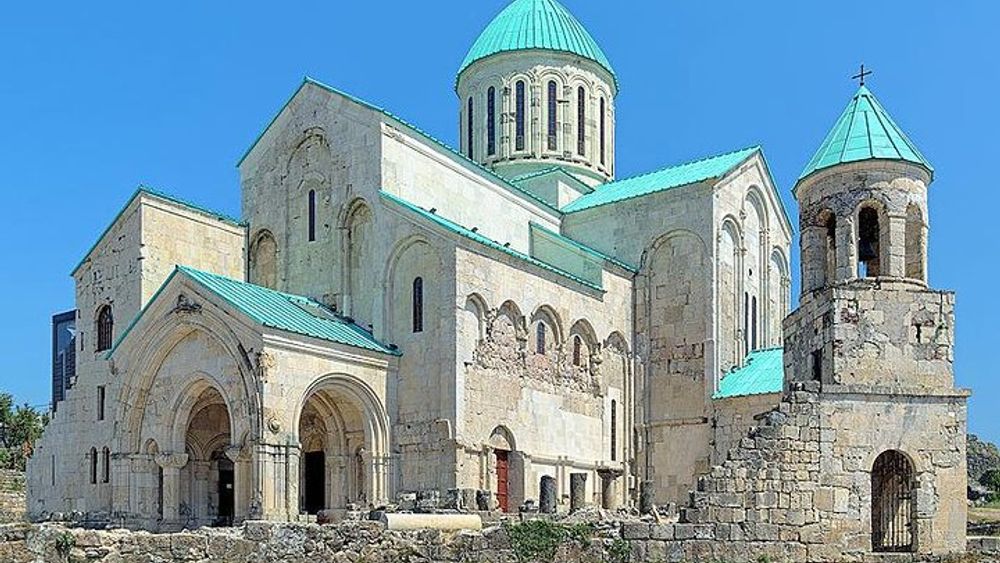 Kutaisi, Prometheus Cave and Wine tour