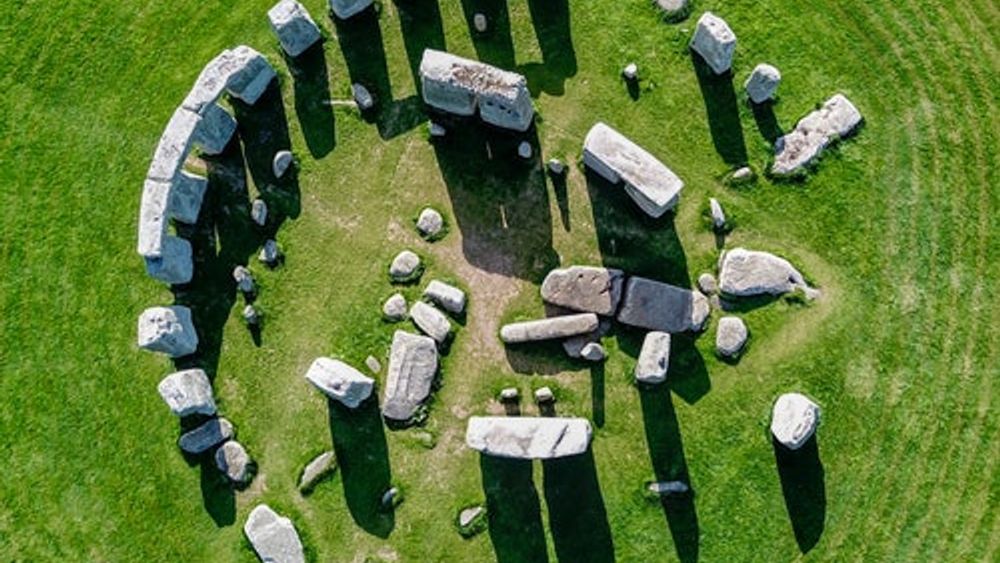 Stonehenge: Day Trip from London